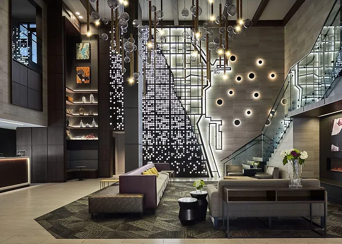 Hampton & Chicago-downtown Hotel 3*