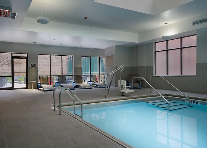 Hotel Hampton & Chicago-downtown