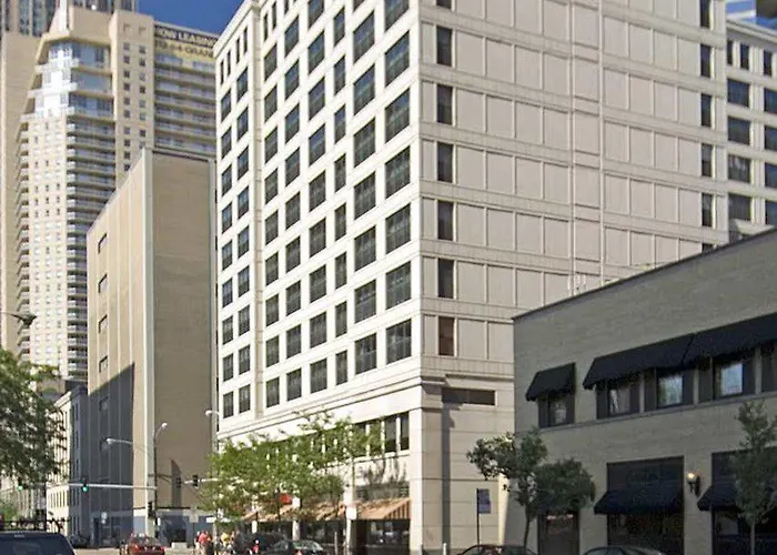 Hotel Hampton & Chicago-downtown 3*